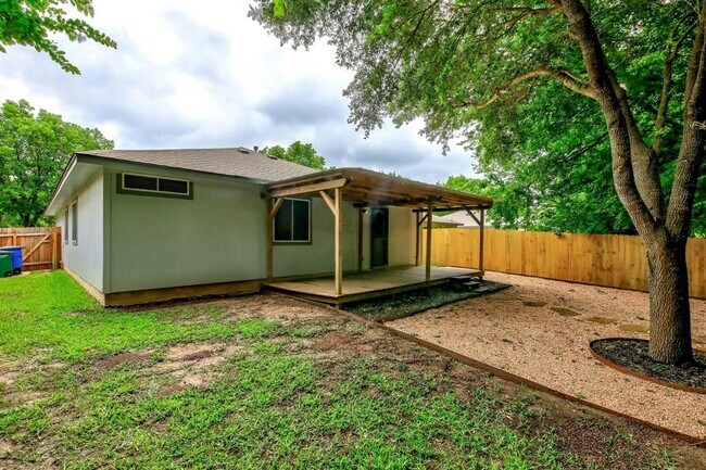 Building Photo - 8412 Fall Meadow Ln