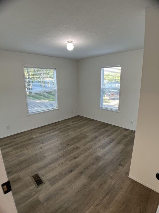 Building Photo - 12710 Granger Ct