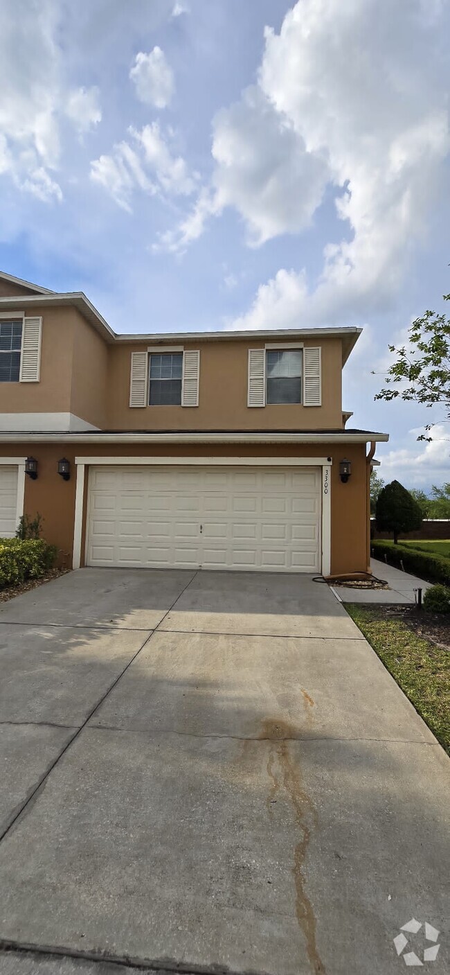 Building Photo - 3300 Rodrick Cir