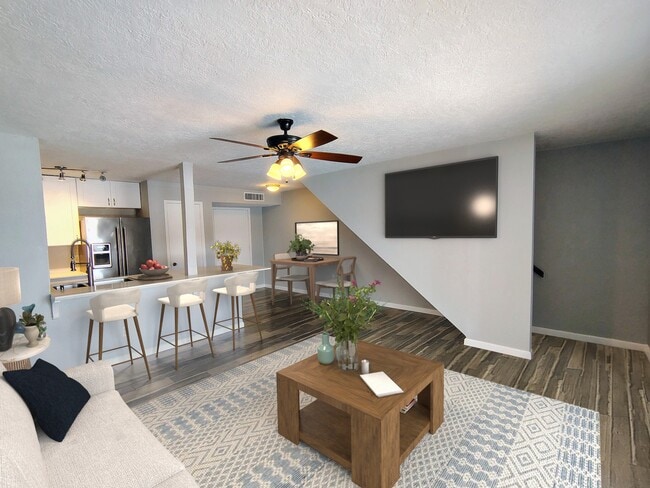 Building Photo - 205 Yacht Club Ln