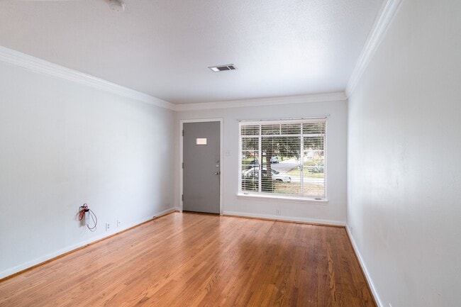 Building Photo - 3014 Attridge Rd