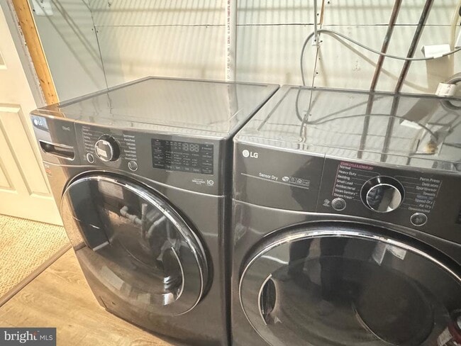 Building Photo - 11720 Stonegate Ln