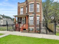 Building Photo - 6345 S Winchester Ave