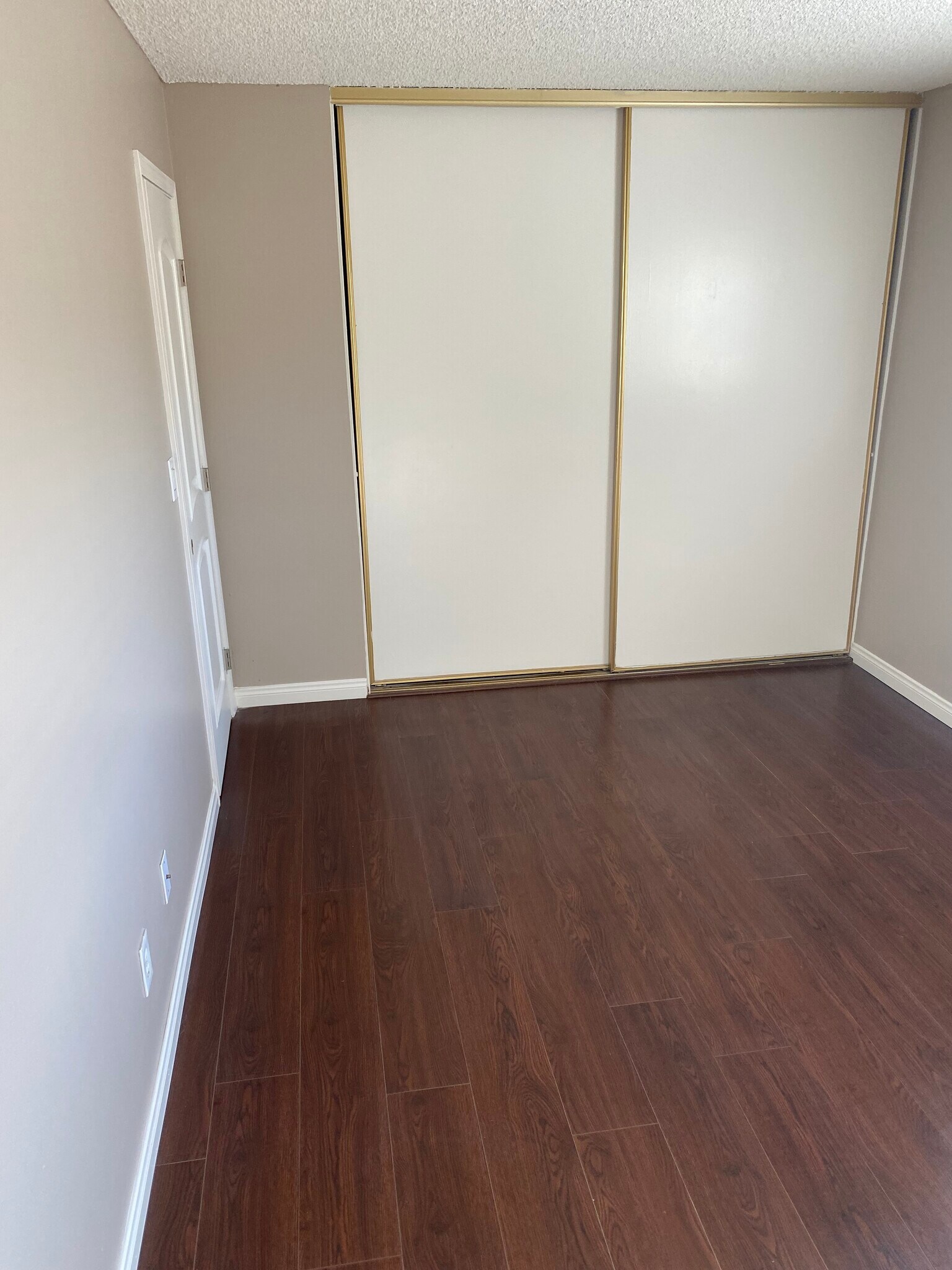 Building Photo - 1445 1st St