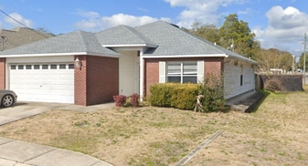 Building Photo - 1130 Ivey Ter