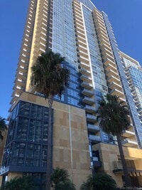 Building Photo - 1325 Pacific Hwy