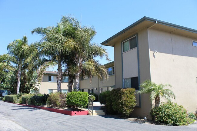 Primary Photo - Updated Near Ventura College!