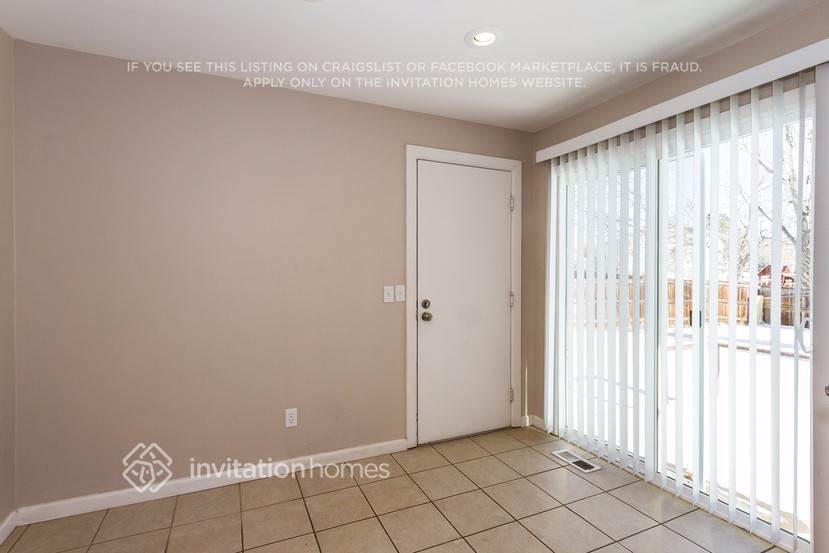 Building Photo - 4406 S Biscay Way