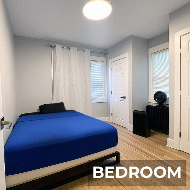 Building Photo - 7 Willowbrook Pl