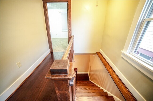 Building Photo - 1108 Highland St