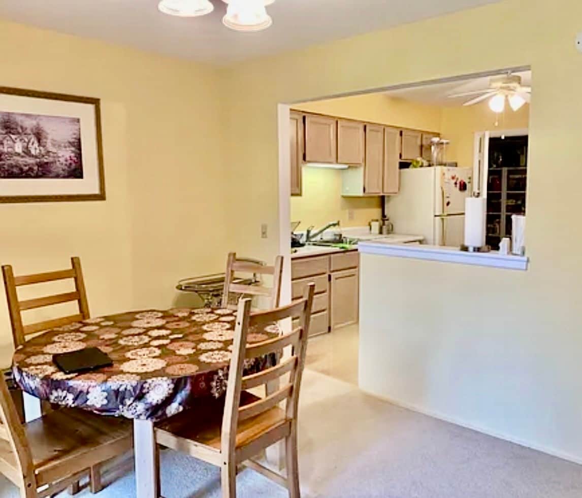 Dining area - 1153 Silverwood Ct