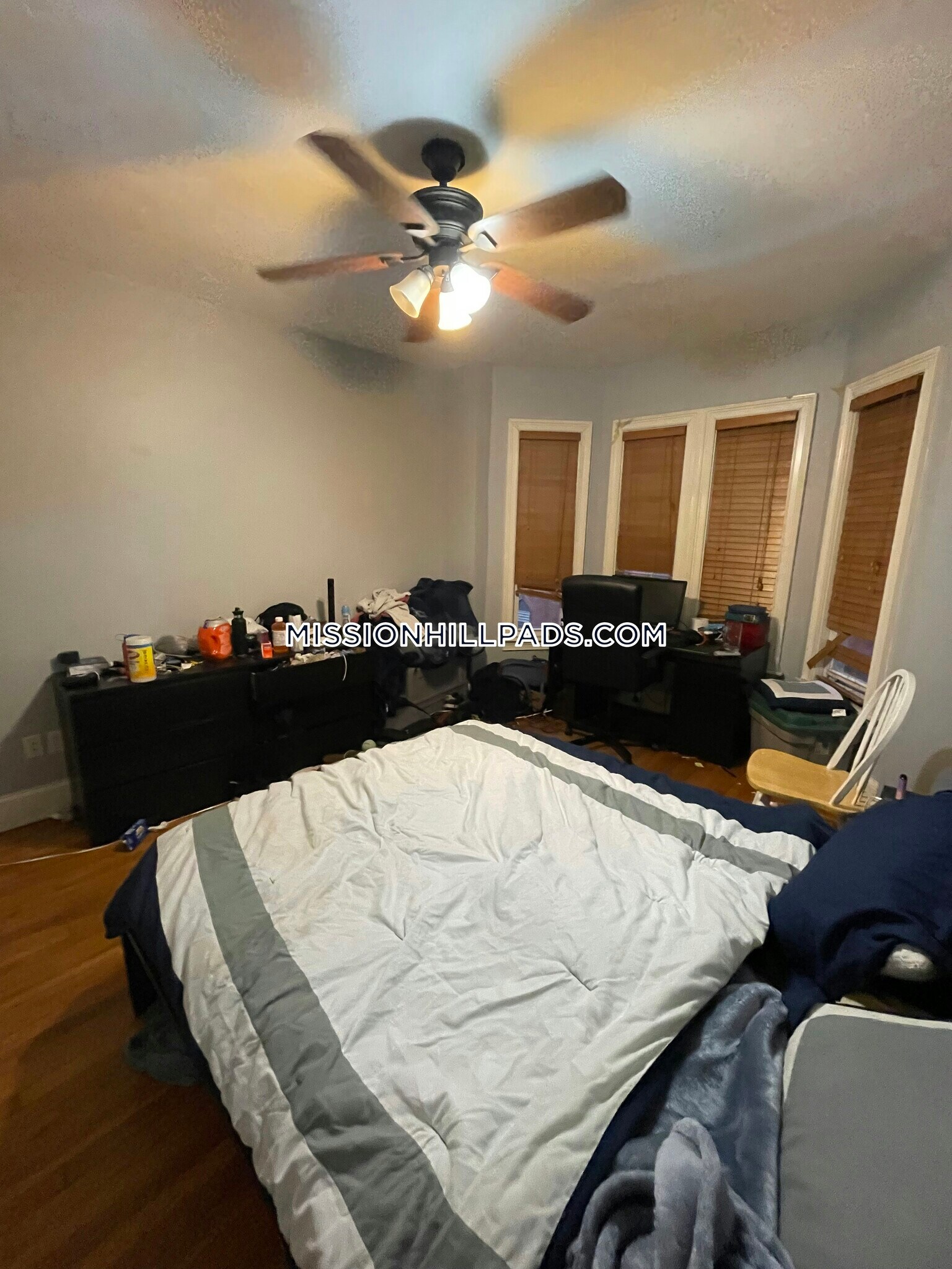 Building Photo - 731 Parker St