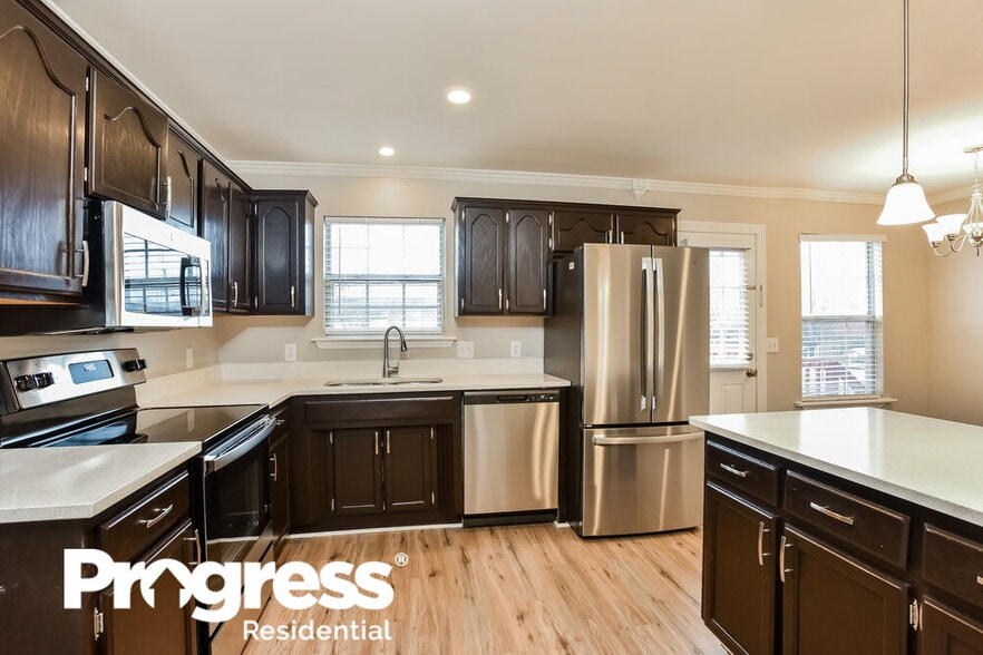 Building Photo - 178 Shiloh Dr