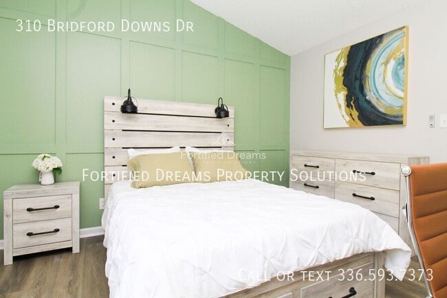 Building Photo - 310 Bridford Downs Dr