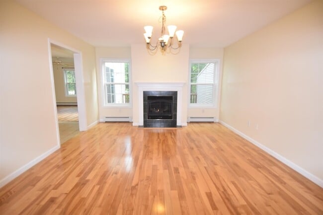 Building Photo - 73 Partridge Dr