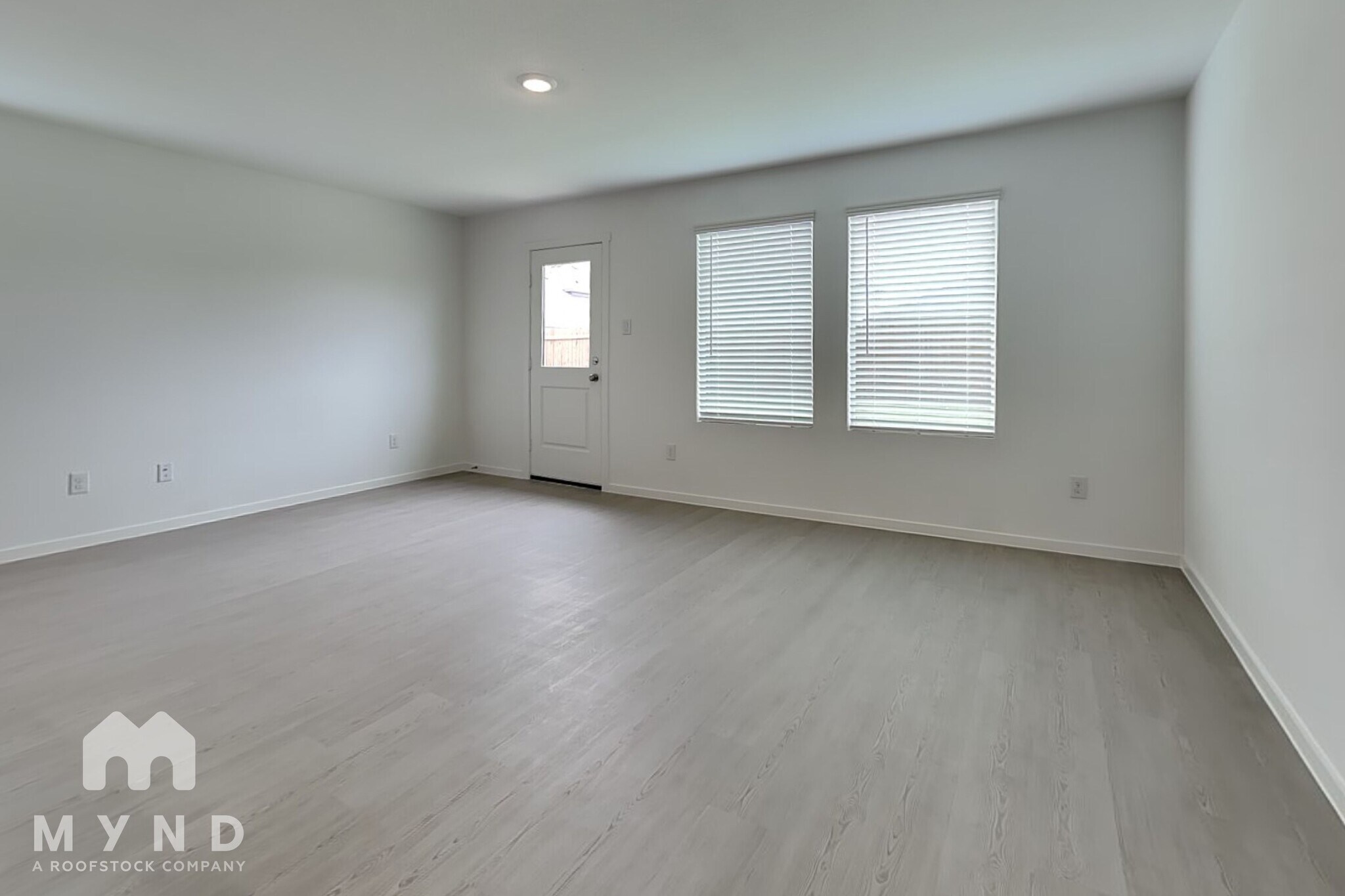 Building Photo - 1824 Javelina St