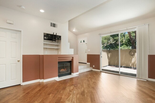 Building Photo - Portola Hills Bella Palermo - GORGEOUS 3 B...