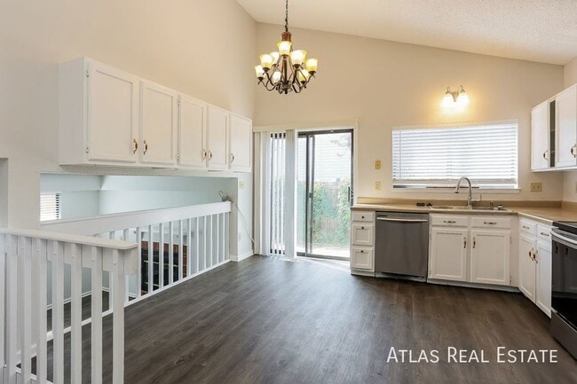 Building Photo - 2760 S Sedalia St