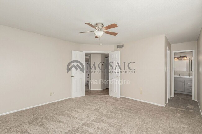 Building Photo - 1261 W Kiowa Cir