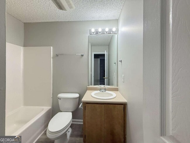 Building Photo - 426 Admiral's Walk Dr