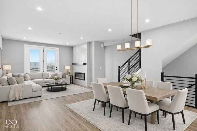 Building Photo - 420 Elite St