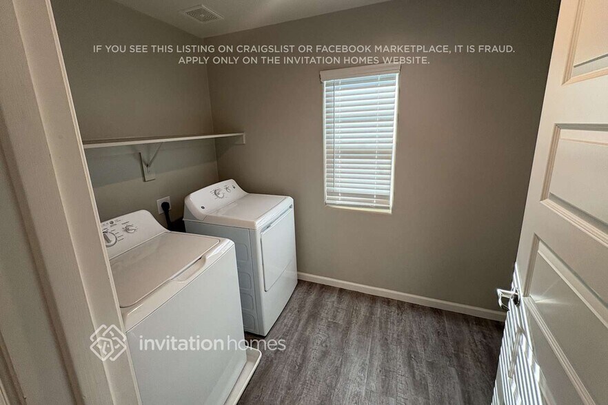 Building Photo - 5030 N 189th Dr