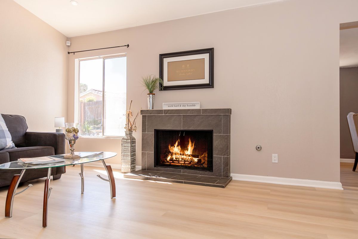 Building Photo - 4034 E Ave R