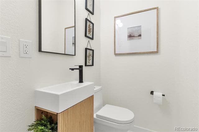 Building Photo - 54 S Lowell Blvd