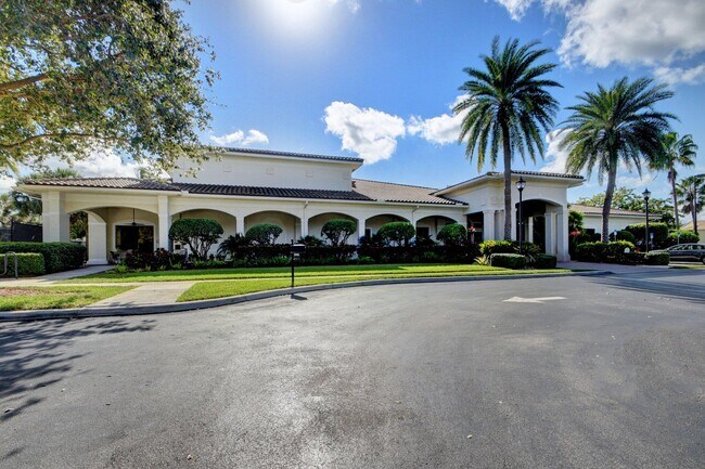 Building Photo - 8127 Playa Del Sur Blvd