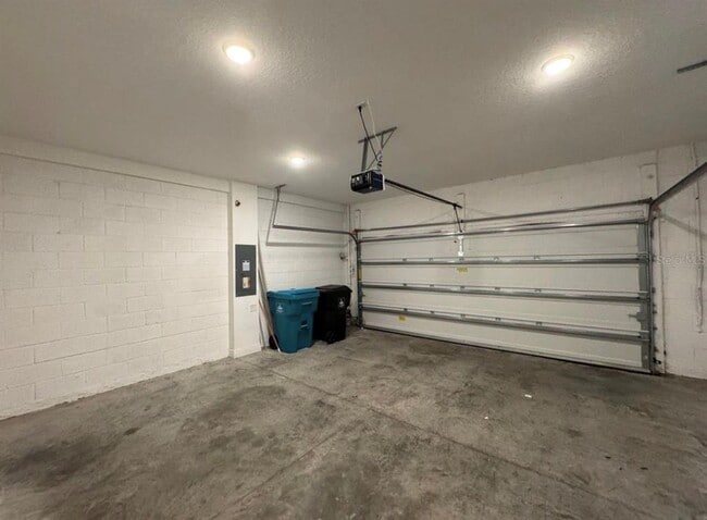 Building Photo - 11818 Dune Aly