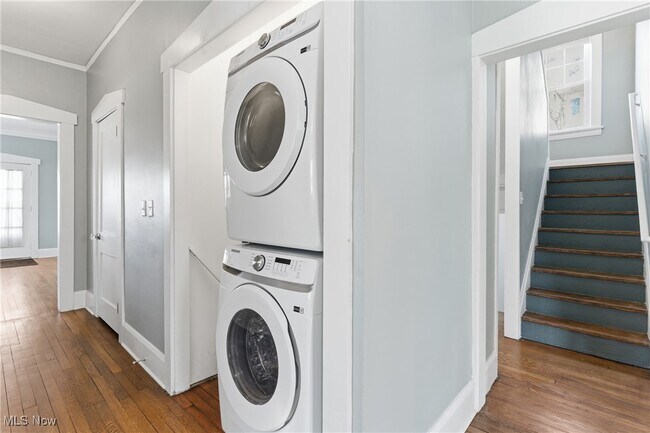 Building Photo - 2728 Euclid Heights Blvd