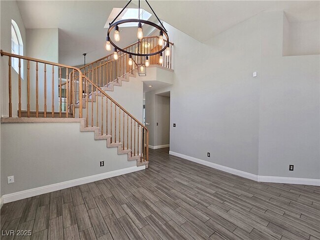 Building Photo - 53 Desert Dawn Ln