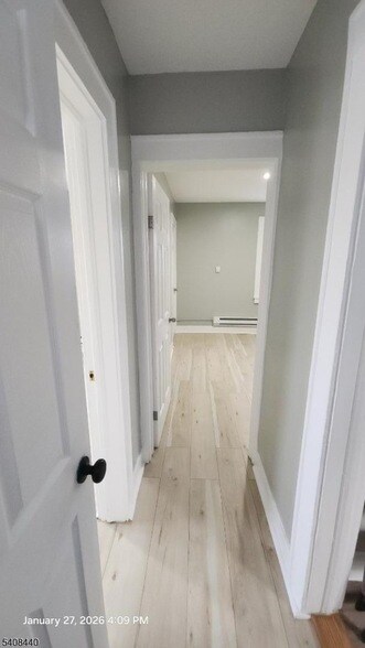 Building Photo - 178 Vassar Ave