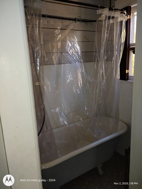 Building Photo - 77 W Main St