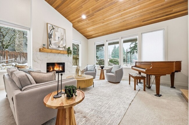 Building Photo - Luxury Acreage Estate in Hollywood Hill | Woodinville Retreat with Modern Upgrades