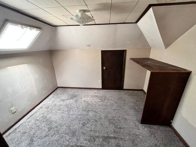 Building Photo - Littleton House