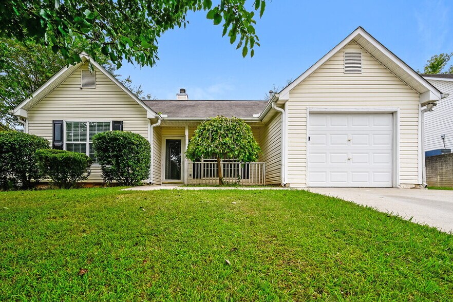 Primary Photo - 508 Village Cir