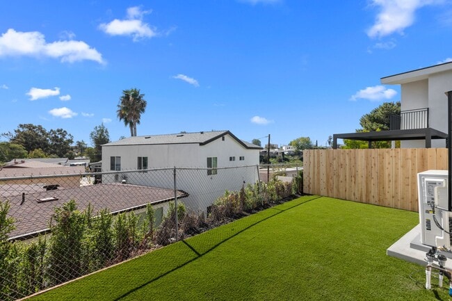 Building Photo - 6413 Richard St