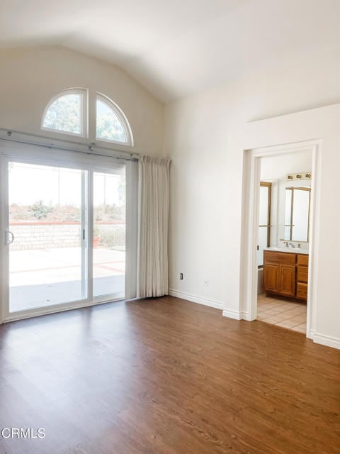 Building Photo - 1556 Via La Silva