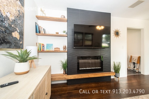 Building Photo - 6217 Glenwood-