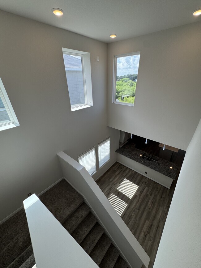 Building Photo - 7510 Boxing Elm