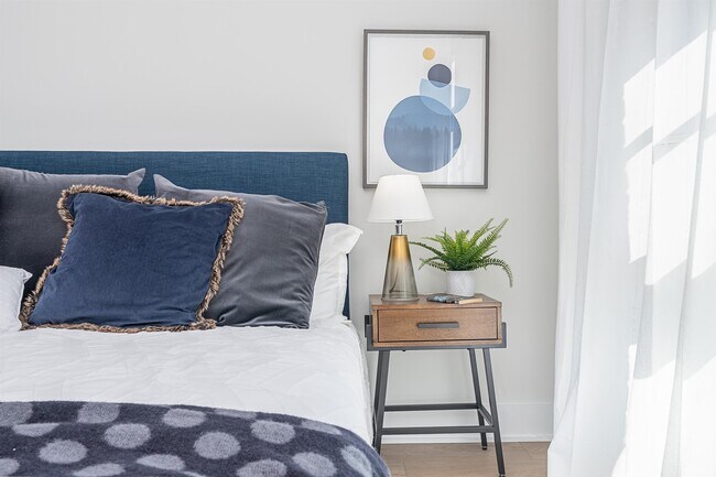 Building Photo - 418 Palisade Ave