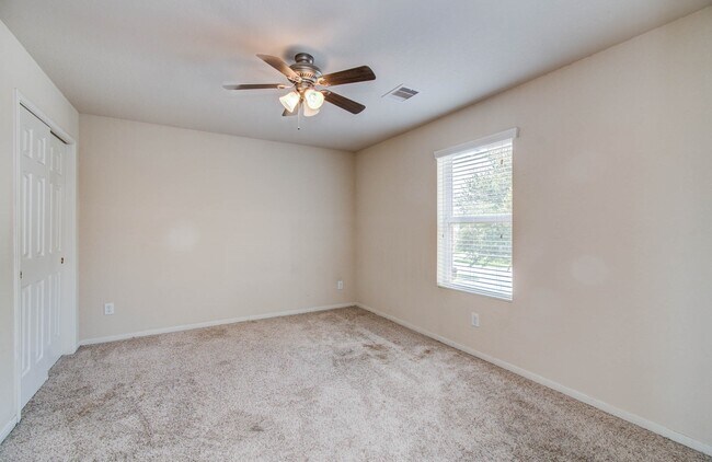 Building Photo - 23714 Legacy Oak St
