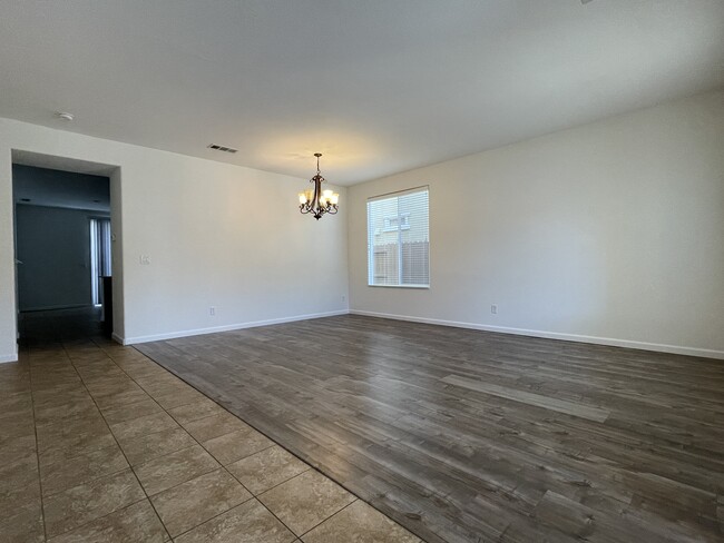 Building Photo - 9748 Collie Way