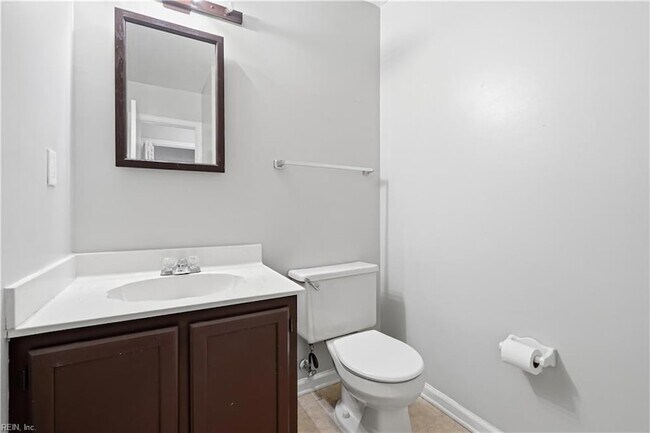 Building Photo - 317 Ferdinand Cir