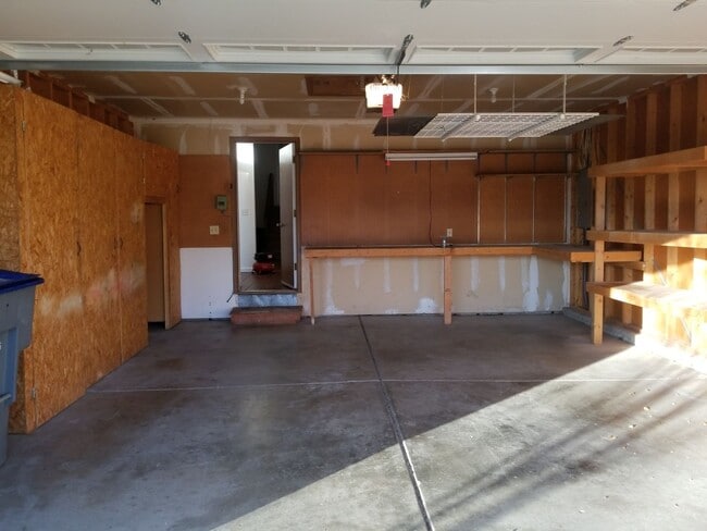 Building Photo - 2836 Troxell Ave