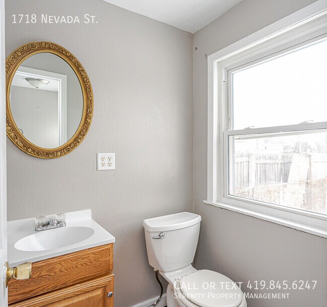 Building Photo - 1718 Nevada St