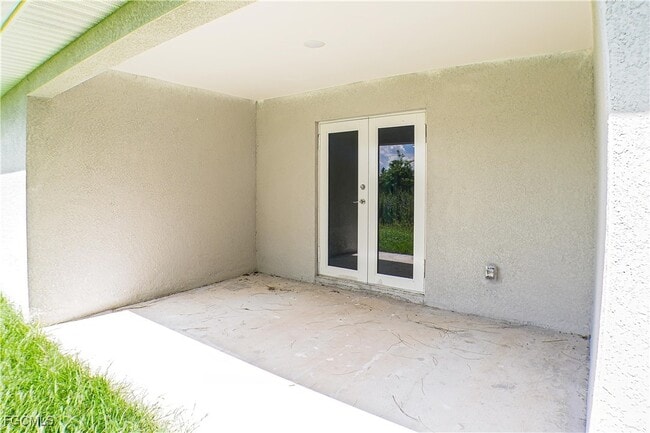 Building Photo - 2020 East 12th Street