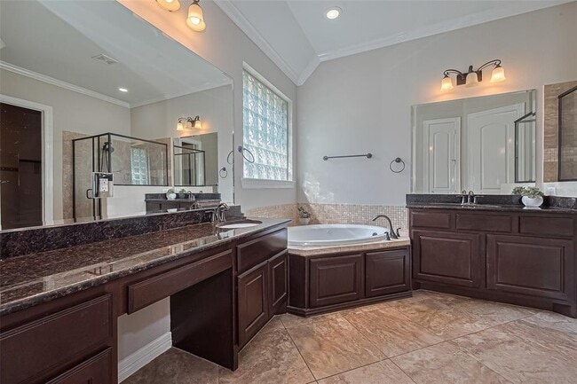 Building Photo - 4210 Wentworth Dr
