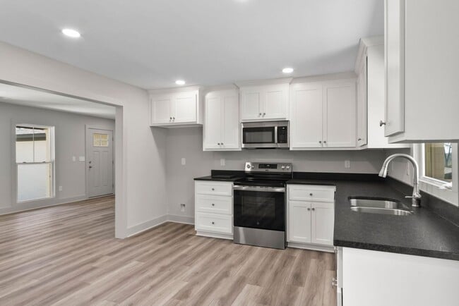 Building Photo - 4914 US-43